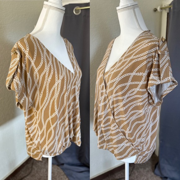 Michael Kors Women Medium Tan Chain Link MK Logo Faux Wrap V-Neck Blouse Top - Picture 2 of 6
